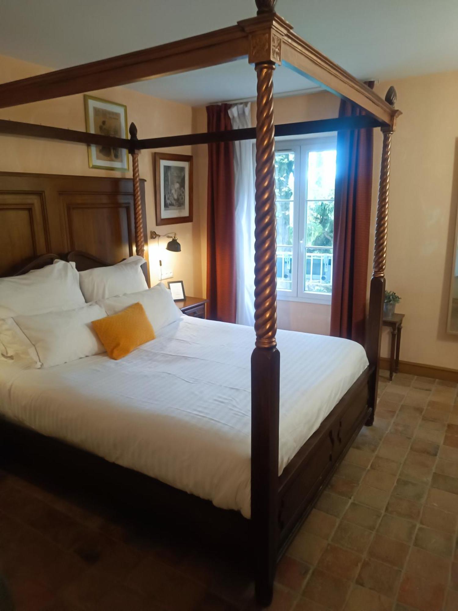 Hostellerie Les Hauts De Sainte Maure Exteriör bild